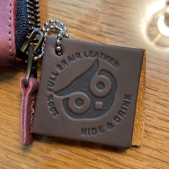 Hide & Drink Leather Long Zippered Wallet - Picture 2 of 11